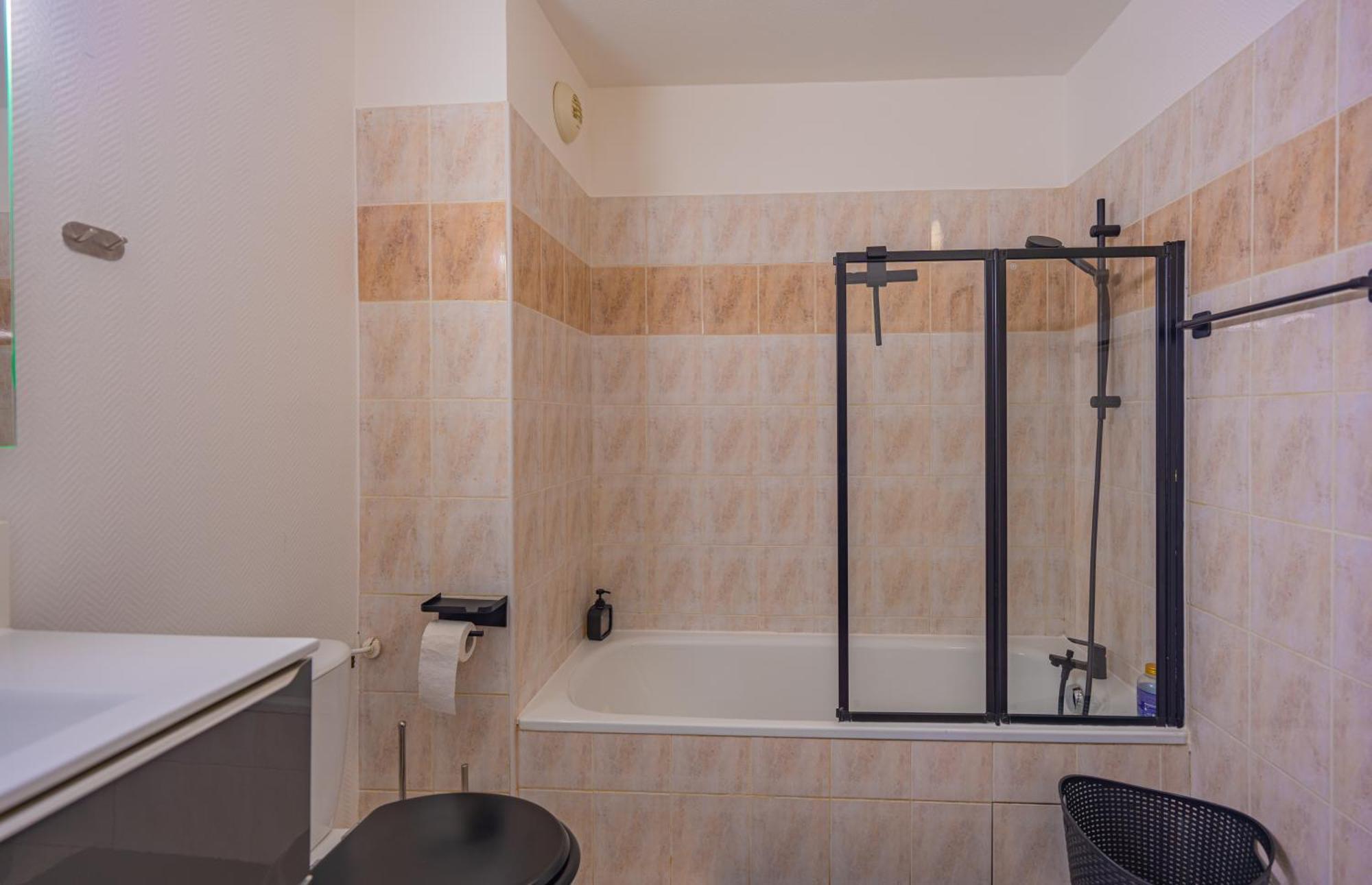 Appartement Tout Equipe A 3 Min Gare Annemasse - Ideal Famille Ou Pro - Parking Inclus Вил-ла-Гран Екстериор снимка